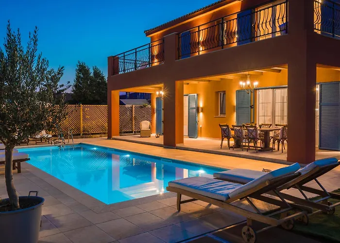 Villa Annino In Village With Private Pool!