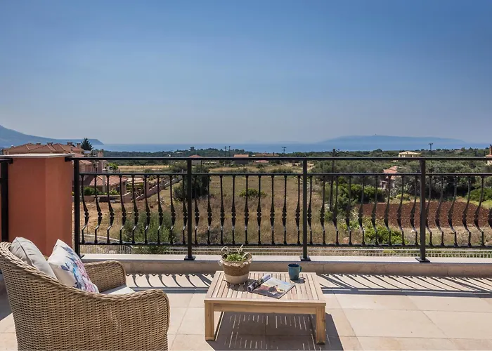 Villa Annino In Village With Private Pool! *