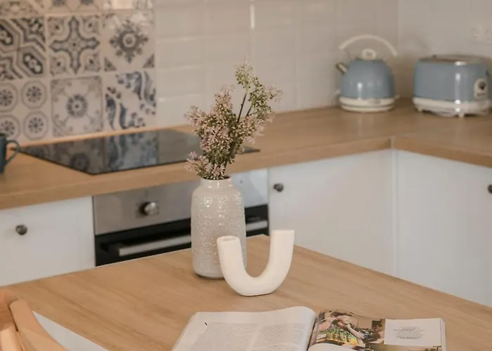 Annino In Village With Private Pool! Karavádhos