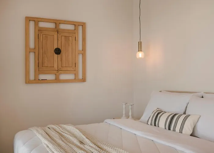 Annino In Village With Private Pool! Karavádhos