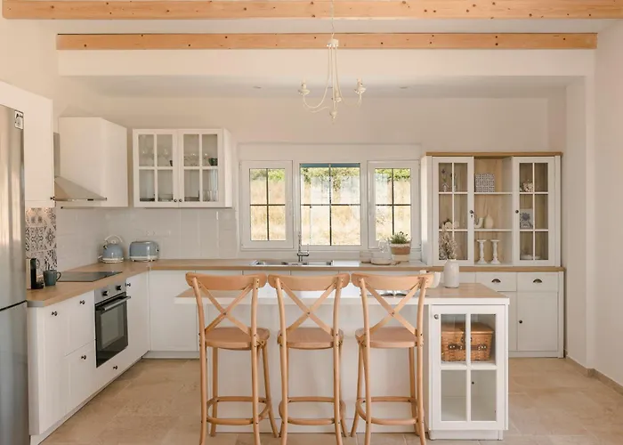 Annino In Village With Private Pool! Villa