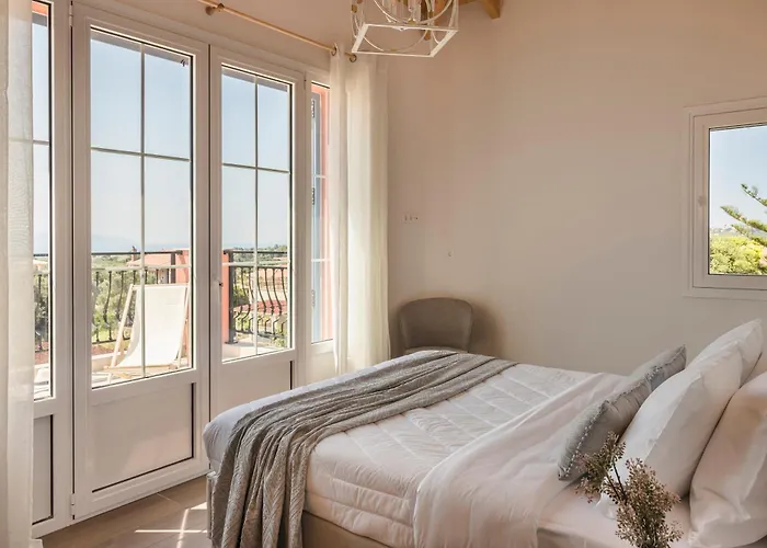 Annino In Village With Private Pool! Villa Karavádhos