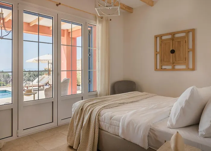 Annino In Village With Private Pool! *