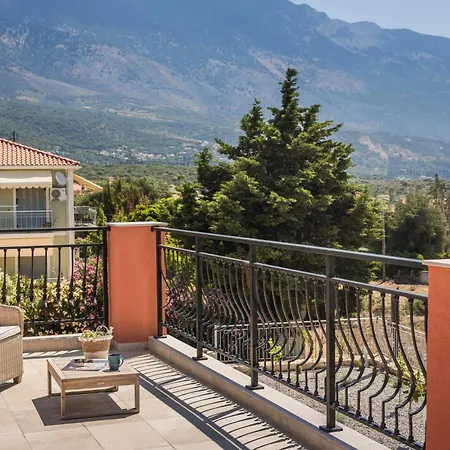 Annino In Village With Private Pool! * Karavádhos