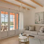 Annino In Village With Private Pool!