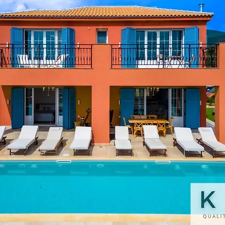 Annino In Village With Private Pool! Βίλα *